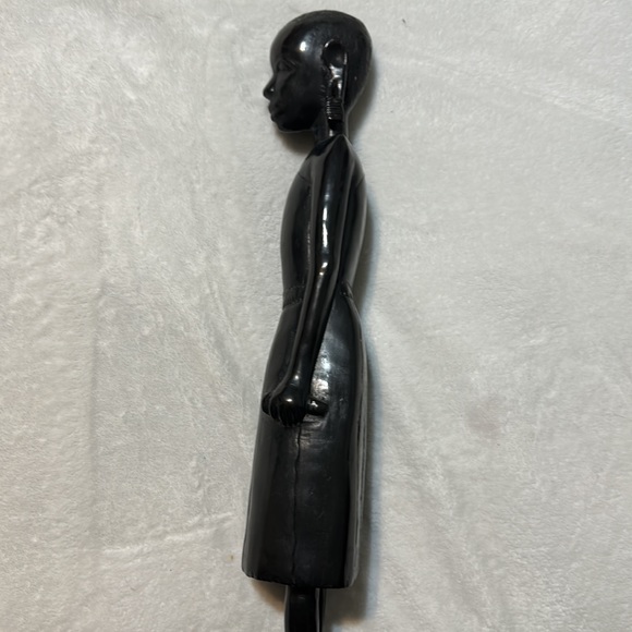 Hand carved Ebony Wood Statue - Picture 10 of 15